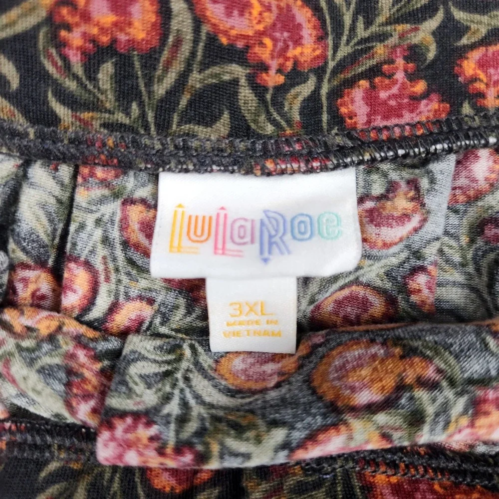 LuLaRoe Madison Skirt 3XL NWT Floral Pleated Pocket Knee Length Plus Size Boho - Picture 3 of 5